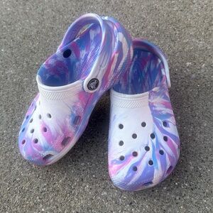 CROCS classic White and Purple Tie-Dye Clog Shoes